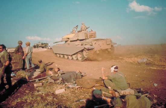 Israeli tank and wounded soldiers